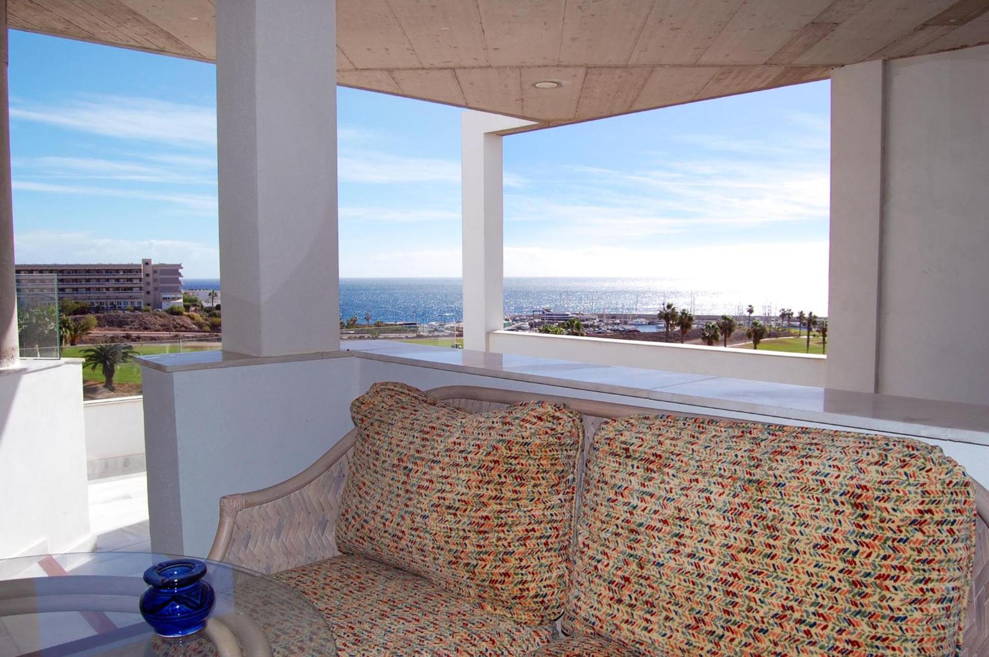 Amarilla Golf Villas-Lovely Complex-Amazing View サンミゲル・デ・アボナ エクステリア 写真