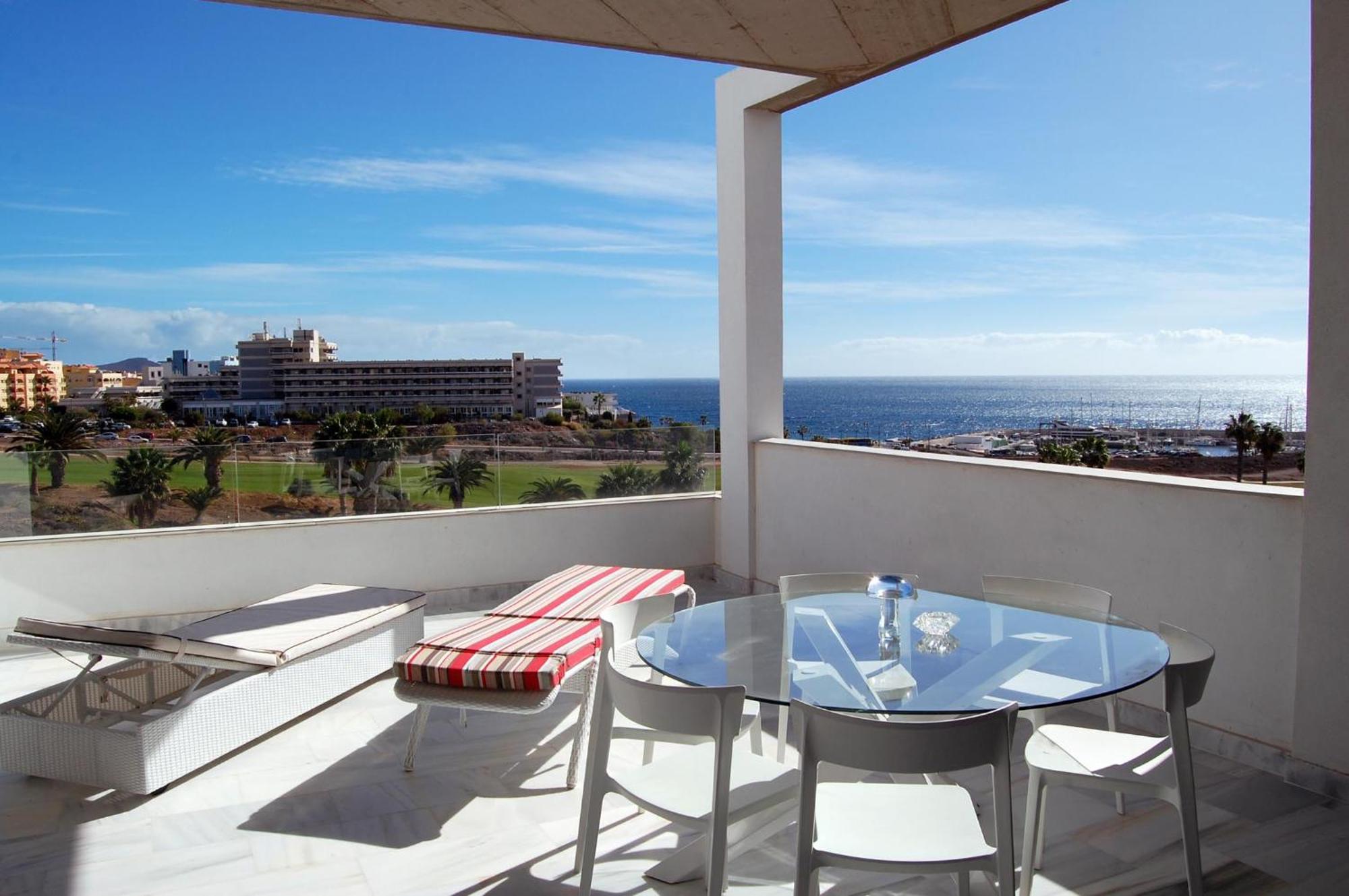 Amarilla Golf Villas-Lovely Complex-Amazing View サンミゲル・デ・アボナ エクステリア 写真