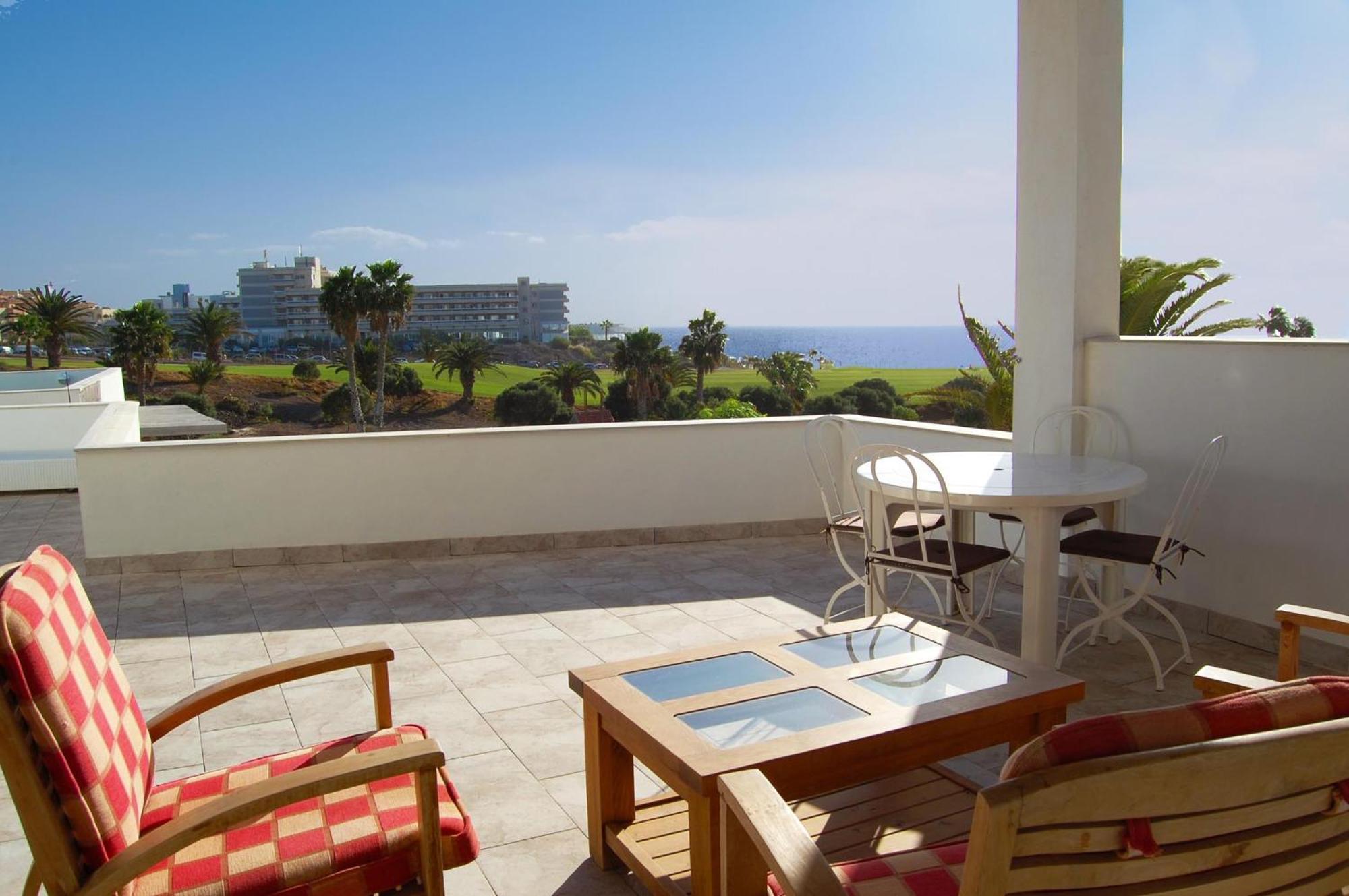 Amarilla Golf Villas-Lovely Complex-Amazing View サンミゲル・デ・アボナ エクステリア 写真