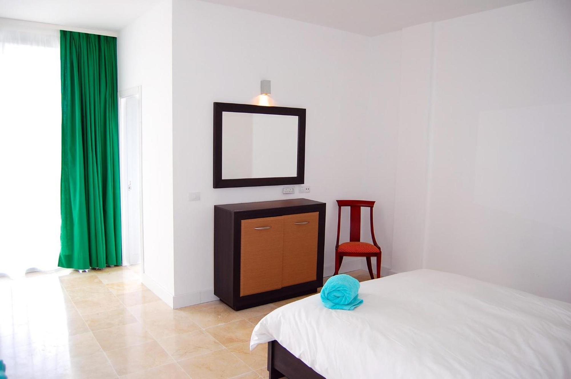 Amarilla Golf Villas-Lovely Complex-Amazing View サンミゲル・デ・アボナ 部屋 写真